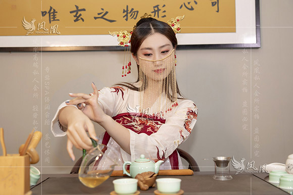 带兄弟去了珠海这家男士特色足疗商务娱乐会馆，私人定制您的商务时光